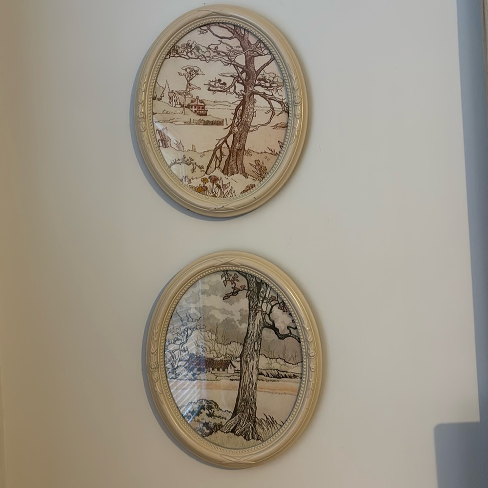 Two Vintage Oval Picture Cream Frames
